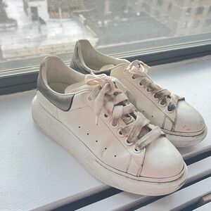 Alexander McQueen Women’s Oversized Sneaker in Metallic ORIGINAL PACKAGING